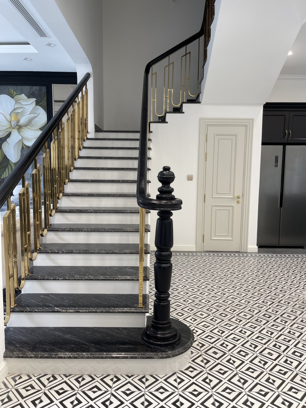 Nhà Hưng Thái - Chị Hằng