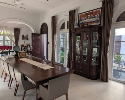 TỦ TRƯNG BÀY GRAND LUXE